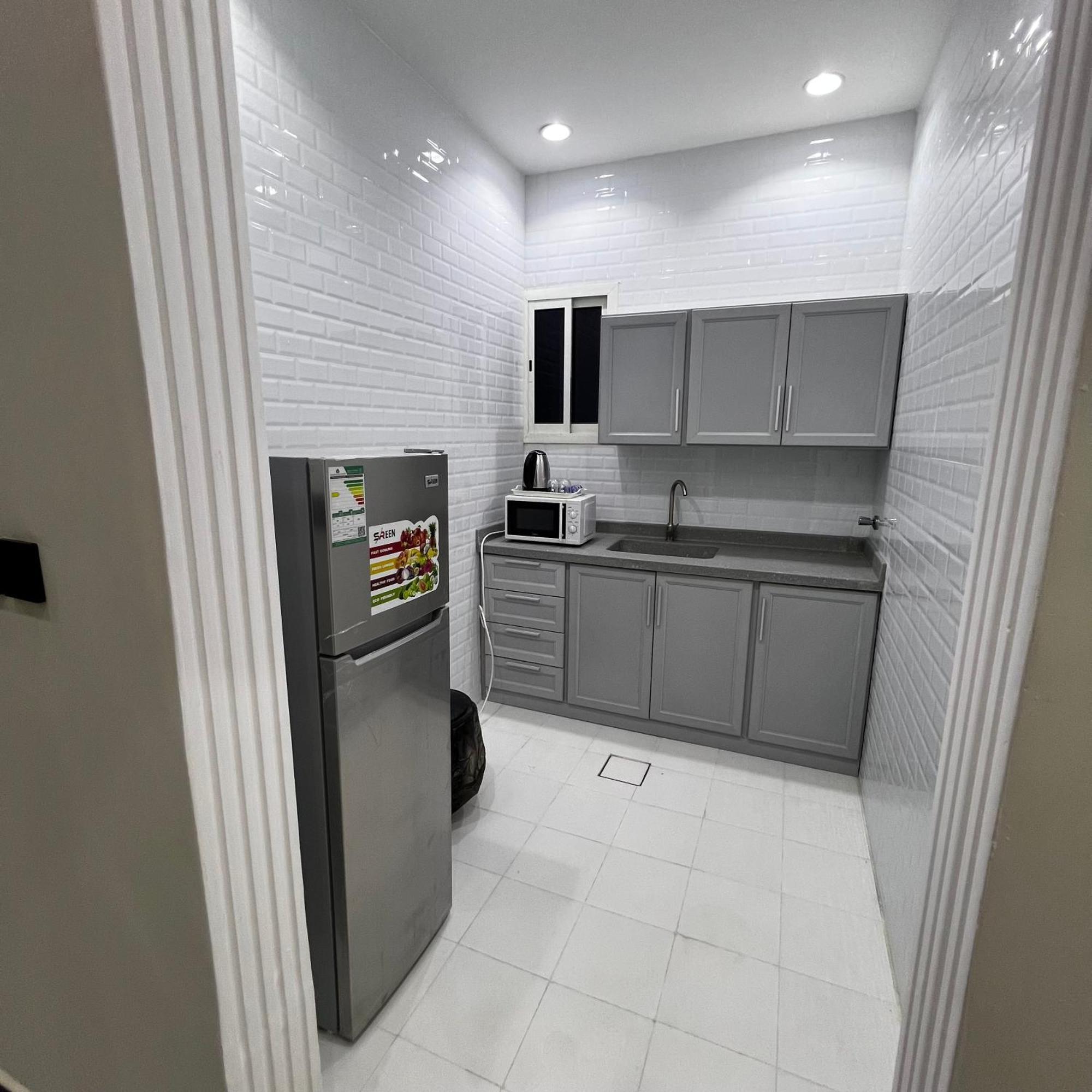 Apartment شقة فاخرة بغرفة نوم وصالة 10 Luxury Apt Riyadh