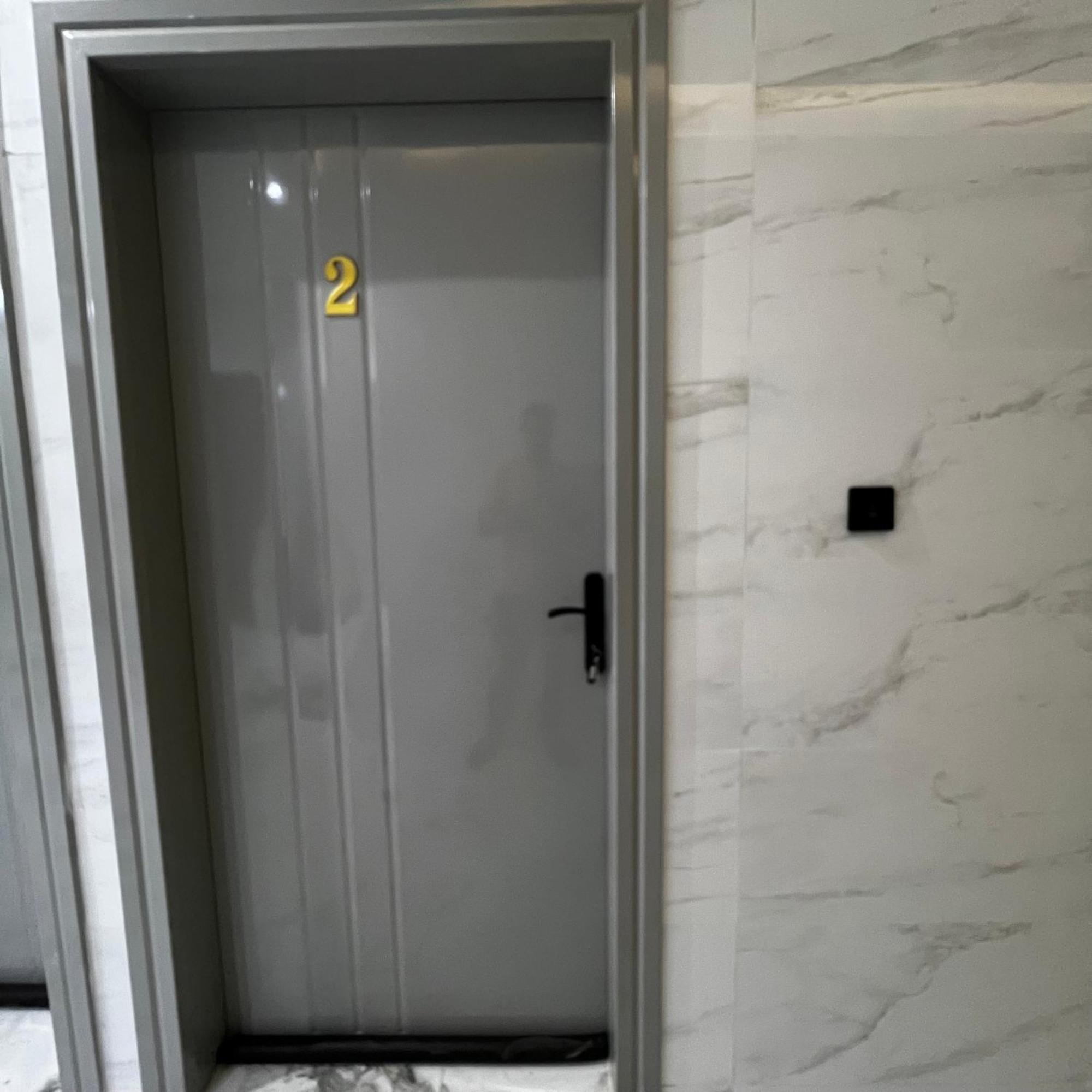 شقة فاخرة بغرفة نوم وصالة 10 Luxury Apt