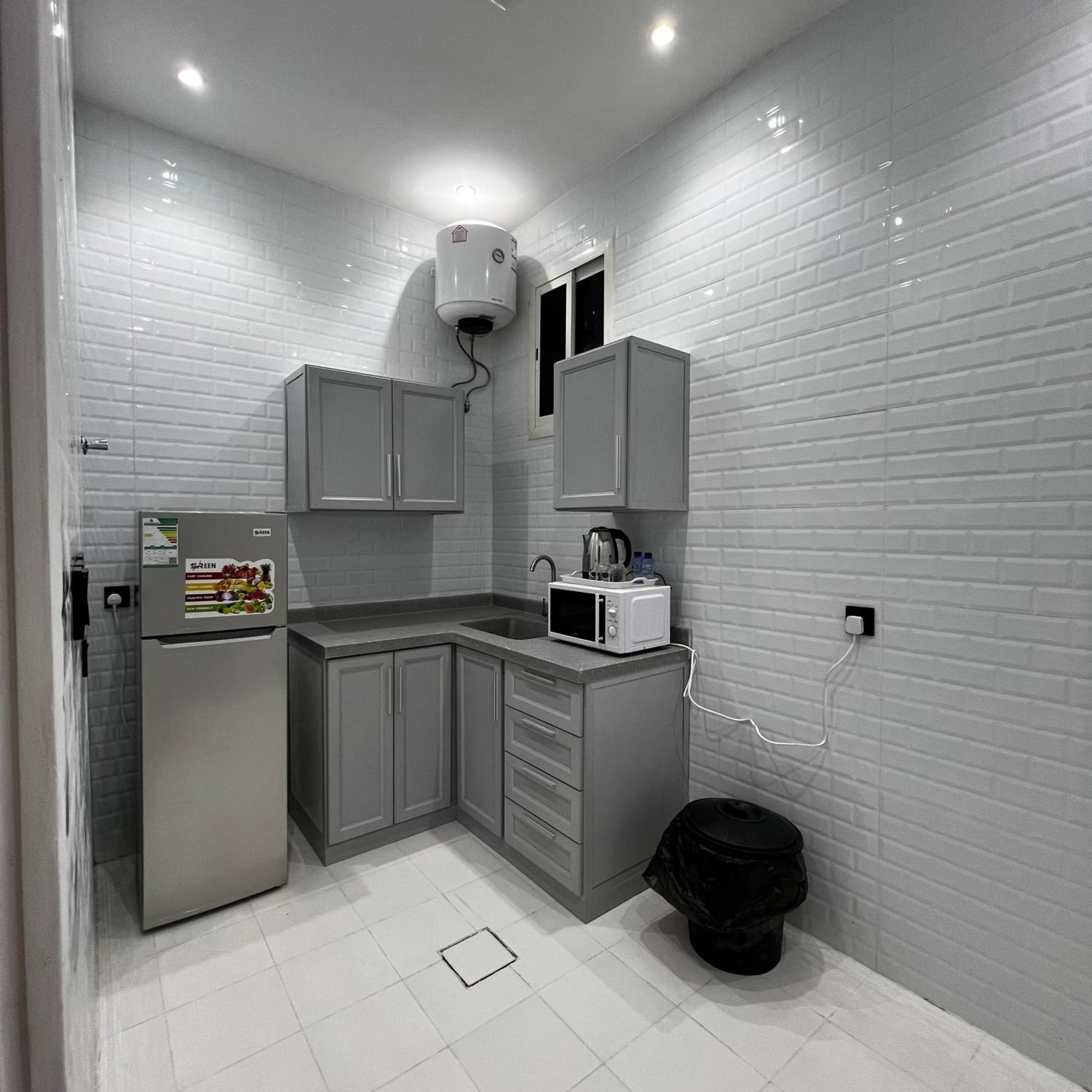 Apartment شقة فاخرة بغرفة نوم وصالة 10 Luxury Apt Riyadh